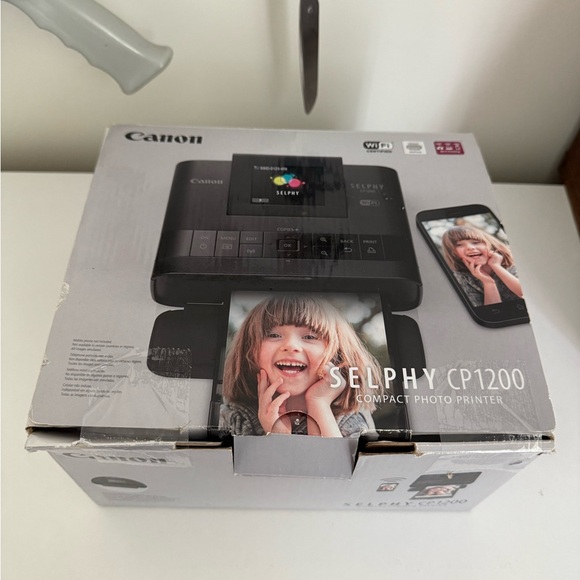 Canon 0599C001 Selphy CP1200 Black Wireless Color Photo Printer - Picture 9 of 12